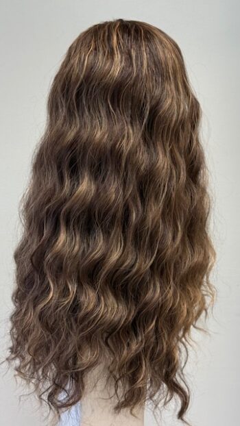 A long brown hair with lots of waves